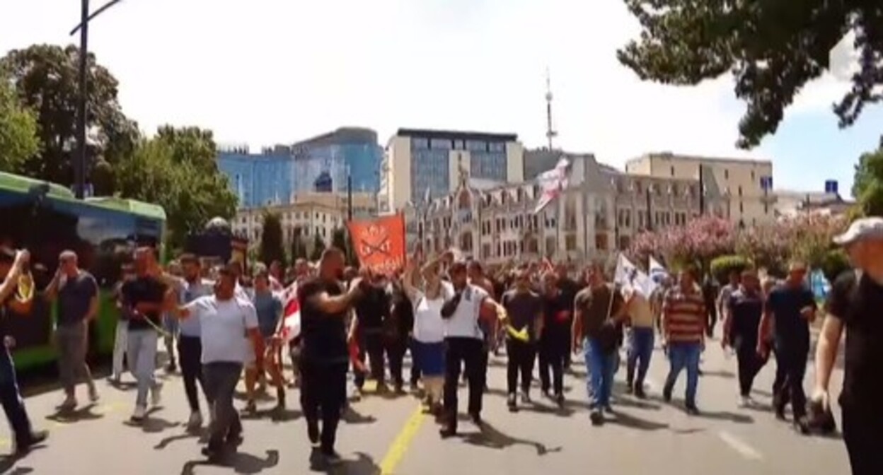 Participants to the action against the LGBT Week in Tbilisi, July 2, 2022. Screenshot of the video https://www.youtube.com/watch?v=qdiU3rAa69U Participants to the action against the LGBT Week in Tbilisi, July 2, 2022. Screenshot of the video https://www.youtube.com/watch?v=qdiU3rAa69U