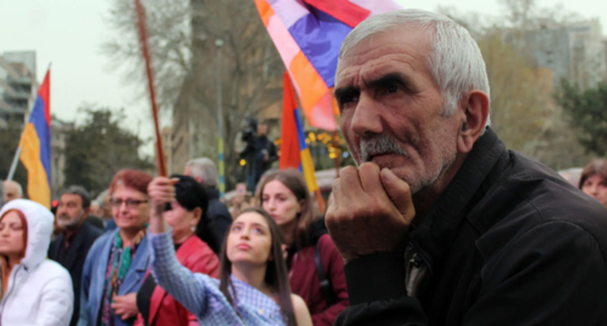 Participants of a protest action in Yerevan. Photo by Tigran Petrosyan for the Caucasian Knot Participants of a protest action in Yerevan. Photo by Tigran Petrosyan for the Caucasian Knot