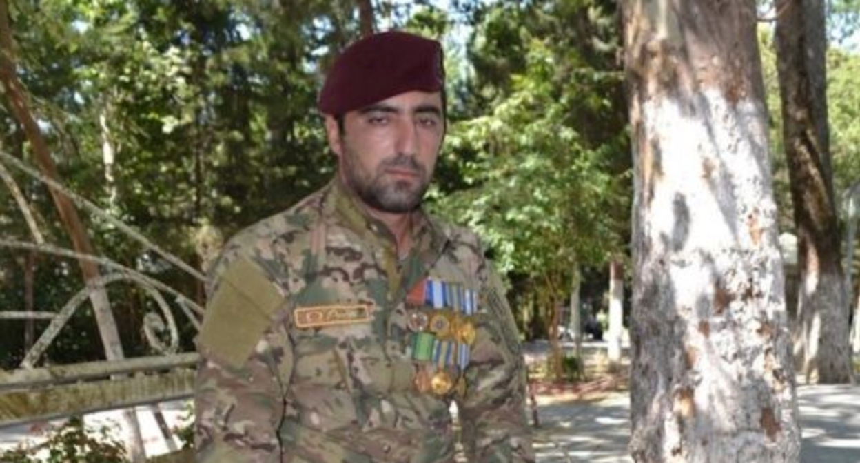 Veteran Khayal Abbasov. Photo from Meydan.tv website: https://www.mtv.re/az/article/doyusde-3-defe-yaralanan-qazi-hele-de-elillik-derecesi-ala-bilmir/ Veteran Khayal Abbasov. Photo from Meydan.tv website: https://www.mtv.re/az/article/doyusde-3-defe-yaralanan-qazi-hele-de-elillik-derecesi-ala-bilmir/