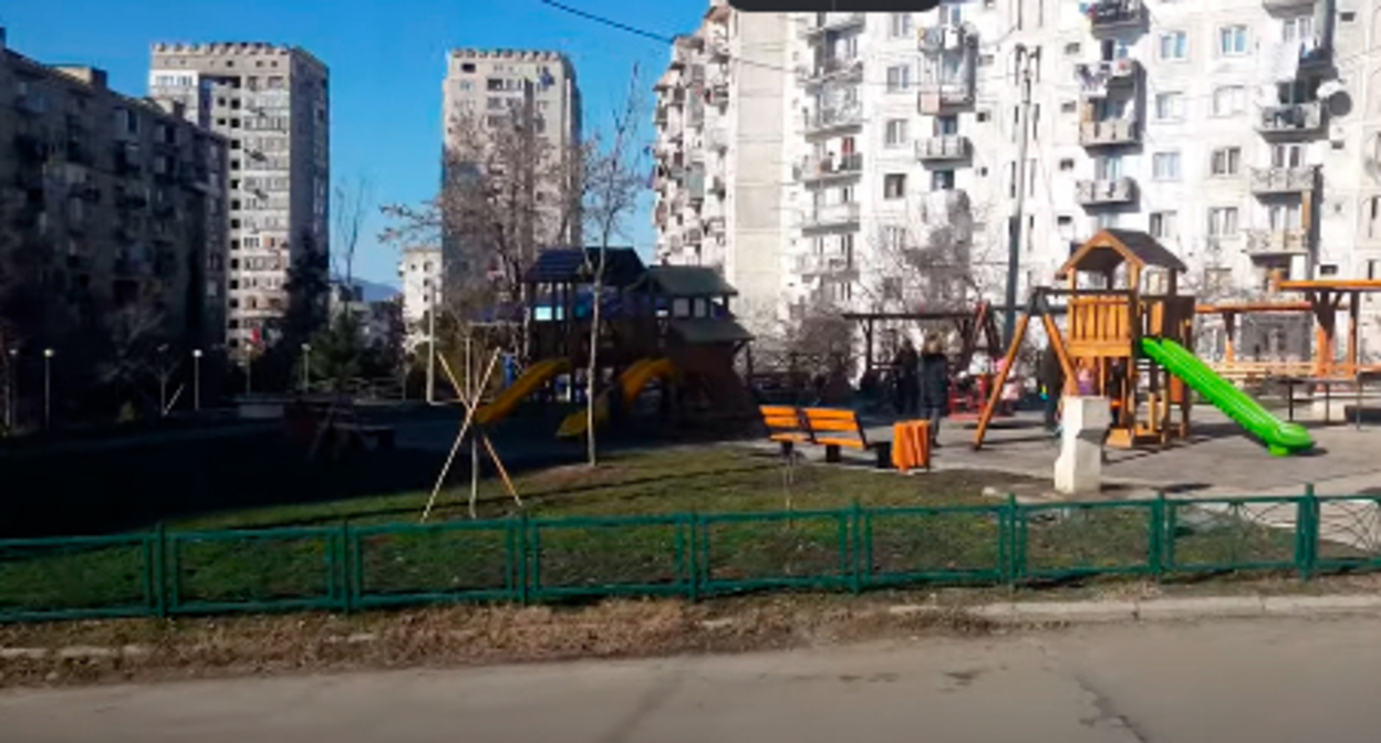 A yard in the Tbilisi Mukhiani district. Screenshot of the video https://www.youtube.com/watch?v=FKqZ1BINJnc A yard in the Tbilisi Mukhiani district. Screenshot of the video https://www.youtube.com/watch?v=FKqZ1BINJnc