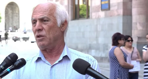 Levon Airiyan, the chair of the “In the Name of Gadrut” NGO. Screenshot of the video https://www.youtube.com/watch?v=ppgukp-3-Ec Levon Airiyan, the chair of the “In the Name of Gadrut” NGO. Screenshot of the video https://www.youtube.com/watch?v=ppgukp-3-Ec