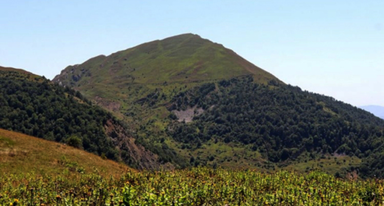 Mount Buzdukh. Photo: https://musavat.com Mount Buzdukh. Photo: https://musavat.com