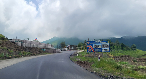 The Lachin Corridor in under control of the Russian peacekeepers. Photo by Alvard Grigoryan for the Caucasian Knot The Lachin Corridor in under control of the Russian peacekeepers. Photo by Alvard Grigoryan for the Caucasian Knot