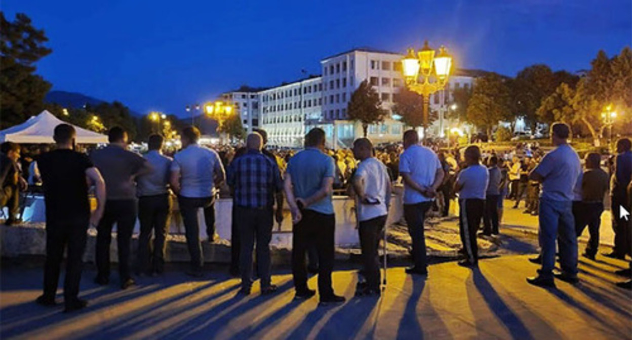 A protest action in Stepanakert, August 29, 2022. Photo by Alvard Grigoryan for the Caucasian Knot A protest action in Stepanakert, August 29, 2022. Photo by Alvard Grigoryan for the Caucasian Knot