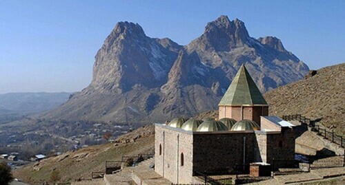The Nakhichevan Autonomous Republic, Azerbaijan. Photo: User:Sefer azeri from az.wikipedia.org - http://az.wikipedia.org/wiki/Şəkil:Əlincəçay_xanəgahı_Naxçıvan.jpg The Nakhichevan Autonomous Republic, Azerbaijan. Photo: User:Sefer azeri from az.wikipedia.org - http://az.wikipedia.org/wiki/Şəkil:Əlincəçay_xanəgahı_Naxçıvan.jpg