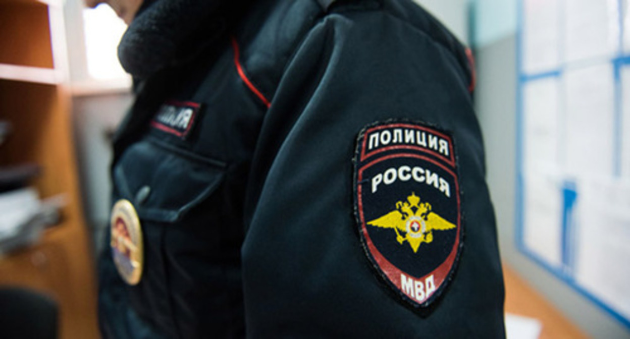 A law enforcer. Photo by Yelena Sineok, Yuga.ru A law enforcer. Photo by Yelena Sineok, Yuga.ru