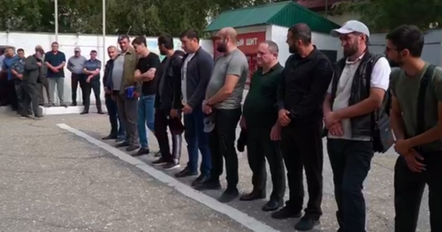 Mobilized residents of Kaspiysk. Screenshot of the video published by the Sreda TV channel on September 22, 2022, https://t.me/sreda_tv/4300 Mobilized residents of Kaspiysk. Screenshot of the video published by the Sreda TV channel on September 22, 2022, https://t.me/sreda_tv/4300