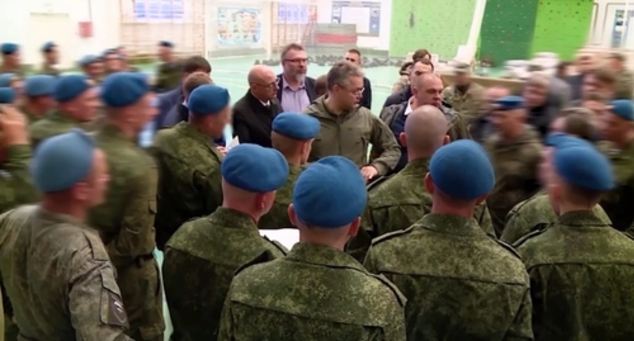 Vladimir Vladimirov at the meeting with the conscripts. Screenshot of the video posted on the Telegram channel of the Governor of the Stavropol Territory https://t.me/VVV5807/791 Vladimir Vladimirov at the meeting with the conscripts. Screenshot of the video posted on the Telegram channel of the Governor of the Stavropol Territory https://t.me/VVV5807/791