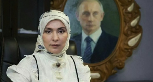 Aina Gamzatova. Photo: https://chernovik.net/content/lenta-novostey/ayna-gamzatova-raskritikovala-deyatelnost-vladimira-vasileva Aina Gamzatova. Photo: https://chernovik.net/content/lenta-novostey/ayna-gamzatova-raskritikovala-deyatelnost-vladimira-vasileva