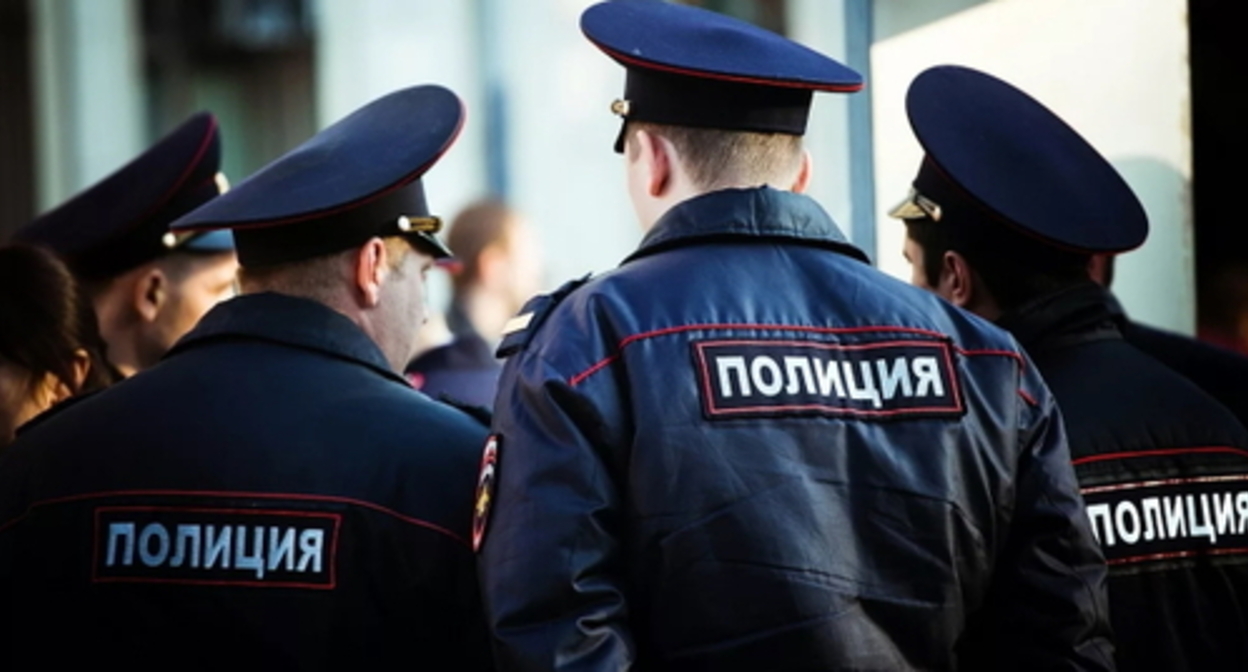 The police. Photo by Yelena Sineok, Yuga.ru The police. Photo by Yelena Sineok, Yuga.ru