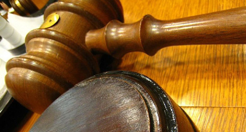 A gavel. Photo by Yelena Sineok, Yuga.ru A gavel. Photo by Yelena Sineok, Yuga.ru