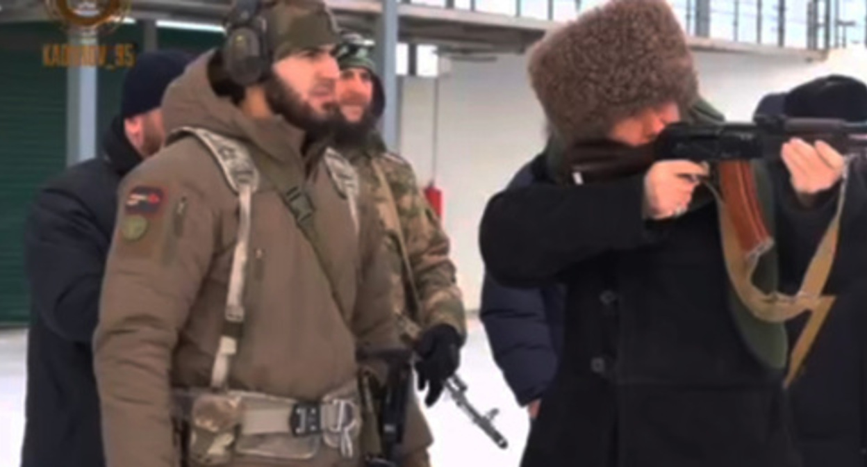 Theologians undergoing military training. Screenshot of the video https://t.me/RKadyrov_95/3287 Theologians undergoing military training. Screenshot of the video https://t.me/RKadyrov_95/3287