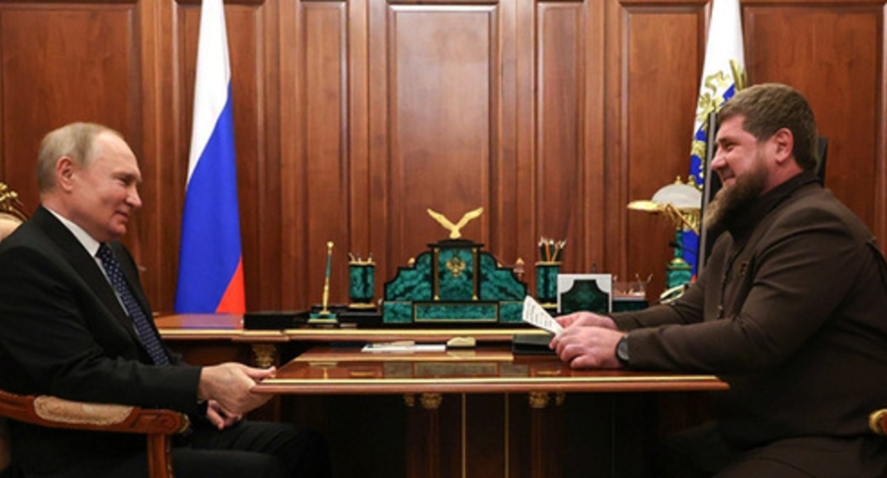 Vladimir Putin (on the left) and Ramzan Kadyrov. Photo: http://www.kremlin.ru/events/presiden/news/70667 Vladimir Putin (on the left) and Ramzan Kadyrov. Photo: http://www.kremlin.ru/events/presiden/news/70667