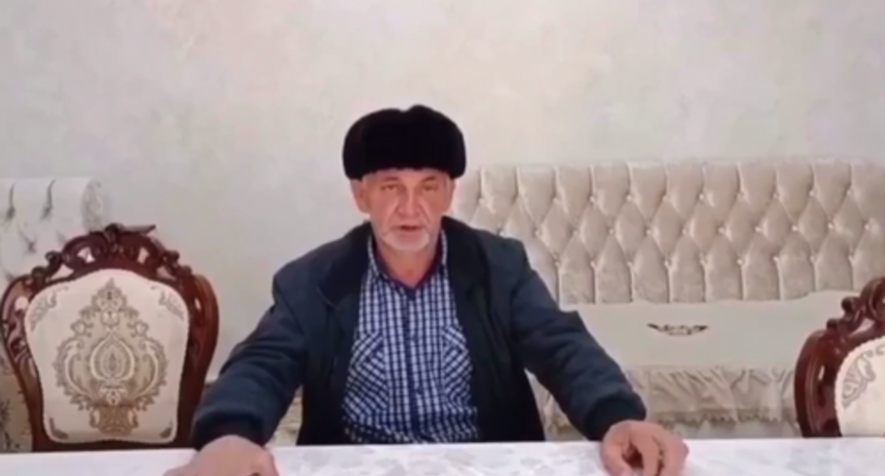 Akhmad Kottoev. Screenshot of the video posted on the Telegram channel "SKFO Times" on April 4, 2023, https://t.me/skfo_news/848 Akhmad Kottoev. Screenshot of the video posted on the Telegram channel "SKFO Times" on April 4, 2023, https://t.me/skfo_news/848