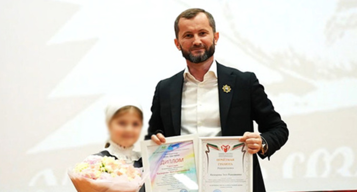 Eset Kadyrova won the All-Russian contest "Language Is Nation's Soul". Photo: Grozny Inform https://grozny-inform.ru Eset Kadyrova won the All-Russian contest "Language Is Nation's Soul". Photo: Grozny Inform https://grozny-inform.ru