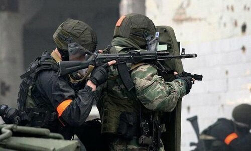 Law enforcers. Photo: https://gazetaingush.ru/news/v-nazrani-otmenen-rezhim-kto Law enforcers. Photo: https://gazetaingush.ru/news/v-nazrani-otmenen-rezhim-kto