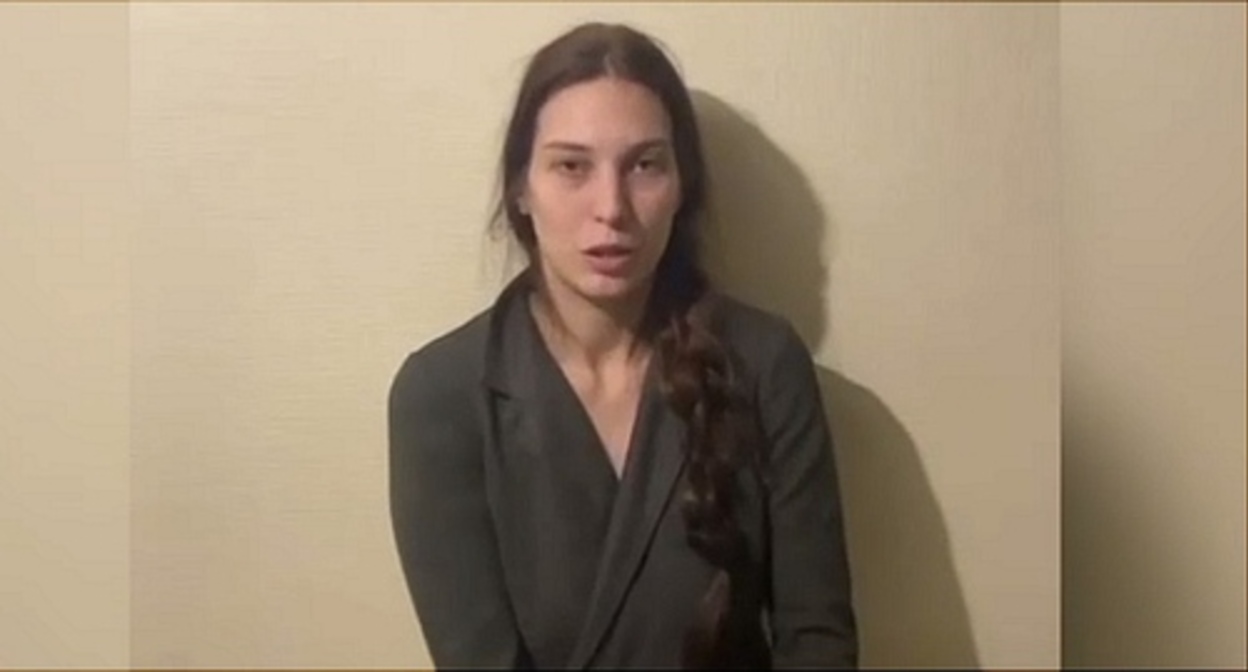 Screenshot of the video with the apologies of Svetlana Matukhnova https://t.me/operdrain/30679 Screenshot of the video with the apologies of Svetlana Matukhnova https://t.me/operdrain/30679