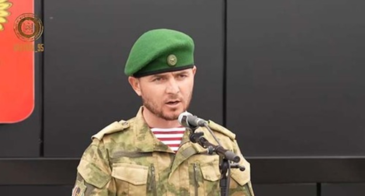 One of the Chechen fighters apologized to Ramzan Kadyrov. Screenshot of the video published on Kadyrov's Telegram channel on May 8, 2023, https://t.me/RKadyrov_95/3610 One of the Chechen fighters apologized to Ramzan Kadyrov. Screenshot of the video published on Kadyrov's Telegram channel on May 8, 2023, https://t.me/RKadyrov_95/3610
