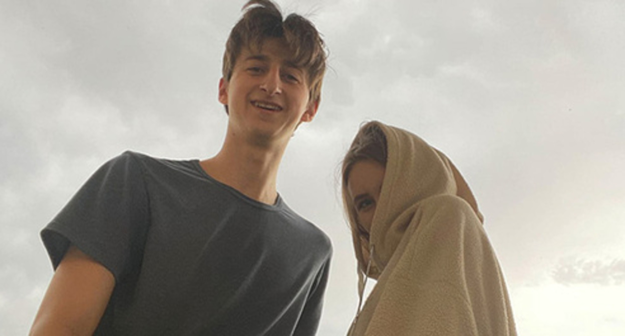 Salman Tepsurkaev and his wife Elizaveta. Photo from personal archives https://thenewtab.io/ne-nadeyus-kogda-nibud-najti-ego-mogilu/ Salman Tepsurkaev and his wife Elizaveta. Photo from personal archives https://thenewtab.io/ne-nadeyus-kogda-nibud-najti-ego-mogilu/