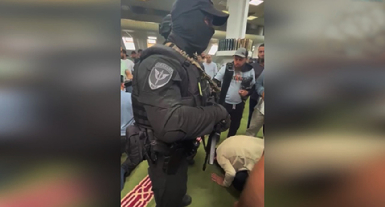 A raid on a mosque in Kotelniki in the Moscow Region. Screenshot of the video https://www.youtube.com/watch?v=ELYV_lJ6xiE A raid on a mosque in Kotelniki in the Moscow Region. Screenshot of the video https://www.youtube.com/watch?v=ELYV_lJ6xiE