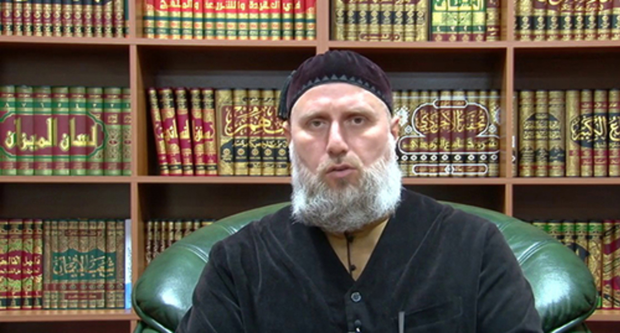Valid Kuruev. Screenshot of the video https://www.youtube.com/watch?v=aANTNUzJ714 Valid Kuruev. Screenshot of the video https://www.youtube.com/watch?v=aANTNUzJ714