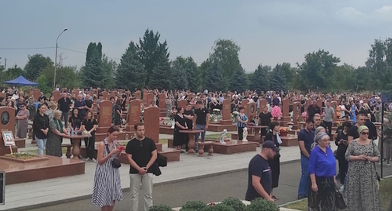 Mourning events to commemorate the victims of the terror act in Beslan. Photo by the "Caucasian Knot" correspondent Mourning events to commemorate the victims of the terror act in Beslan. Photo by the "Caucasian Knot" correspondent