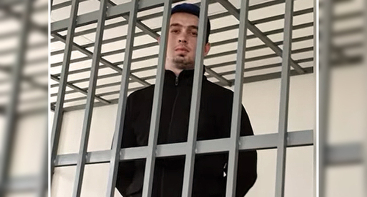 Mansur Movlaev, screenshot of the video https://www.youtube.com/watch?v=9JIalBm1TP0 Mansur Movlaev, screenshot of the video https://www.youtube.com/watch?v=9JIalBm1TP0