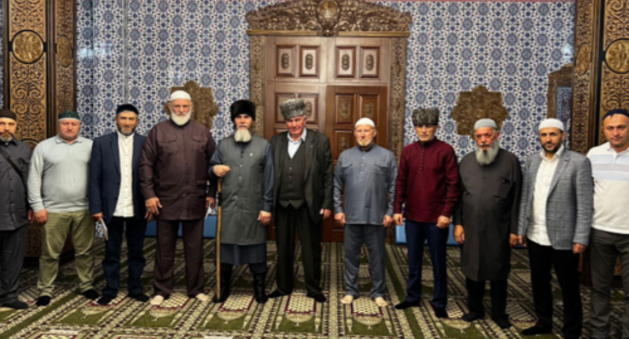 Muftis of Northern Caucasus. Snapshot of a website of the Coordination Centre for Muslims of Northern Caucasus https://kcmsk.ru/novosti/obrashhenie-kcmsk-po-situacii-s-zapretami-religioznoj-literatury/ Muftis of Northern Caucasus. Snapshot of a website of the Coordination Centre for Muslims of Northern Caucasus https://kcmsk.ru/novosti/obrashhenie-kcmsk-po-situacii-s-zapretami-religioznoj-literatury/