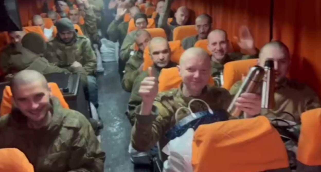 Military personnel who returned from Ukrainian captivity. Screenshot of the video posted on Shamsail Saraliev's Telegram channel on January 3, 2024 https://t.me/saraliev/1073 Military personnel who returned from Ukrainian captivity. Screenshot of the video posted on Shamsail Saraliev's Telegram channel on January 3, 2024 https://t.me/saraliev/1073