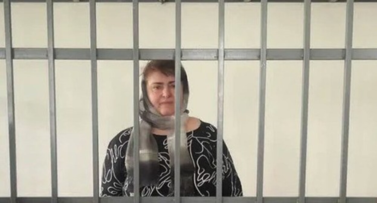 Zarema Musaeva in the court room. Photo from the Telegram channel "Krovavaya Barynya" (Blood Lady) Zarema Musaeva in the court room. Photo from the Telegram channel "Krovavaya Barynya" (Blood Lady)
