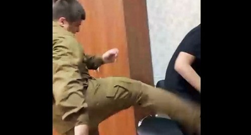 Beating of Nikita Zhuravel. Screenshot of a video posted by Akmed Dudaev on September 25, 2023 https://t.me/akhmeddudaev/2259 Beating of Nikita Zhuravel. Screenshot of a video posted by Akmed Dudaev on September 25, 2023 https://t.me/akhmeddudaev/2259