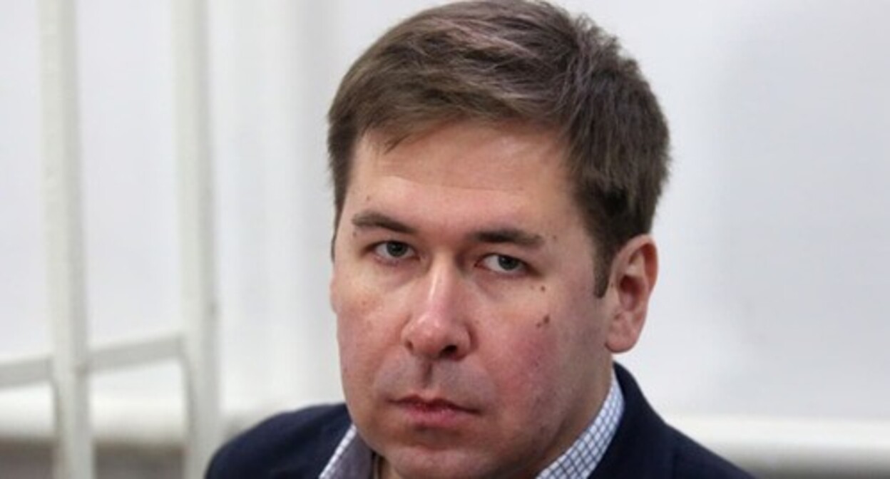 Ilya Novikov, photo: https://ru.wikipedia.org/wiki/%D0%9D%D0%BE%D0%B2%D0%B8%D0%BA%D0%BE%D0%B2,_%D0%98%D0%BB%D1%8C%D1%8F_%D0%A1%D0%B5%D1%80%D0%B3%D0%B5%D0%B5%D0%B2%D0%B8%D1%87 Ilya Novikov, photo: https://ru.wikipedia.org/wiki/%D0%9D%D0%BE%D0%B2%D0%B8%D0%BA%D0%BE%D0%B2,_%D0%98%D0%BB%D1%8C%D1%8F_%D0%A1%D0%B5%D1%80%D0%B3%D0%B5%D0%B5%D0%B2%D0%B8%D1%87