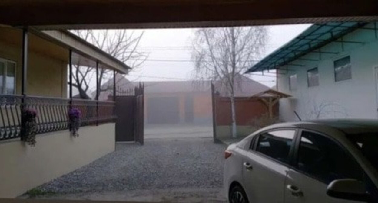Open gates in Chechen-Aul on the anniversary of the deportation. Photo: https://www.instagram.com/chechen_aul_bastion/ Open gates in Chechen-Aul on the anniversary of the deportation. Photo: https://www.instagram.com/chechen_aul_bastion/