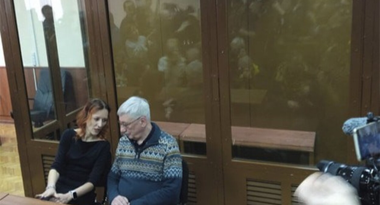 Oleg Orlov* in a courtroom. Photo by the "Caucasian Knot" correspondent Oleg Orlov* in a courtroom. Photo by the "Caucasian Knot" correspondent