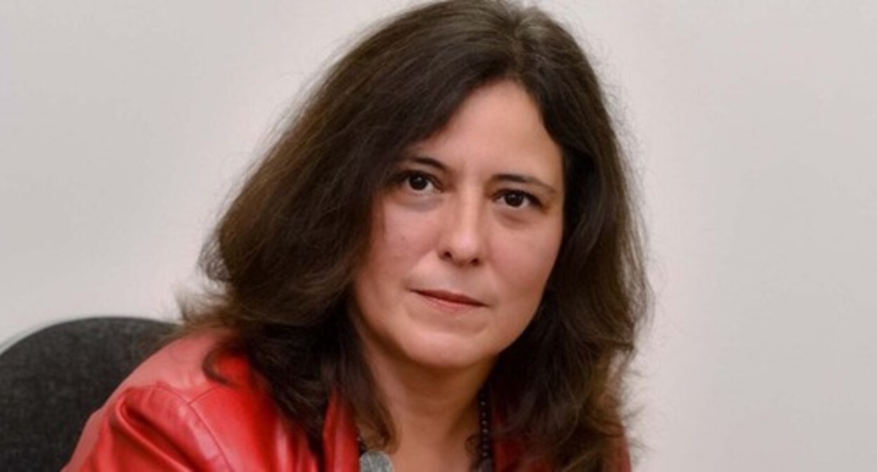 Mariana Katzarova, фото: Mariana Katzarova https://ru.m.wikipedia.org/wiki/%D0%A4%D0%B0%D0%B9%D0%BB:%D0%9C%D0%B0%D1%80%D0%B8%D1%8F%D0%BD%D0%B0_%D0%9A%D0%B0%D1%86%D0%B0%D1%80%D0%BE%D0%B2%D0%B0.jpg Mariana Katzarova, фото: Mariana Katzarova https://ru.m.wikipedia.org/wiki/%D0%A4%D0%B0%D0%B9%D0%BB:%D0%9C%D0%B0%D1%80%D0%B8%D1%8F%D0%BD%D0%B0_%D0%9A%D0%B0%D1%86%D0%B0%D1%80%D0%BE%D0%B2%D0%B0.jpg
