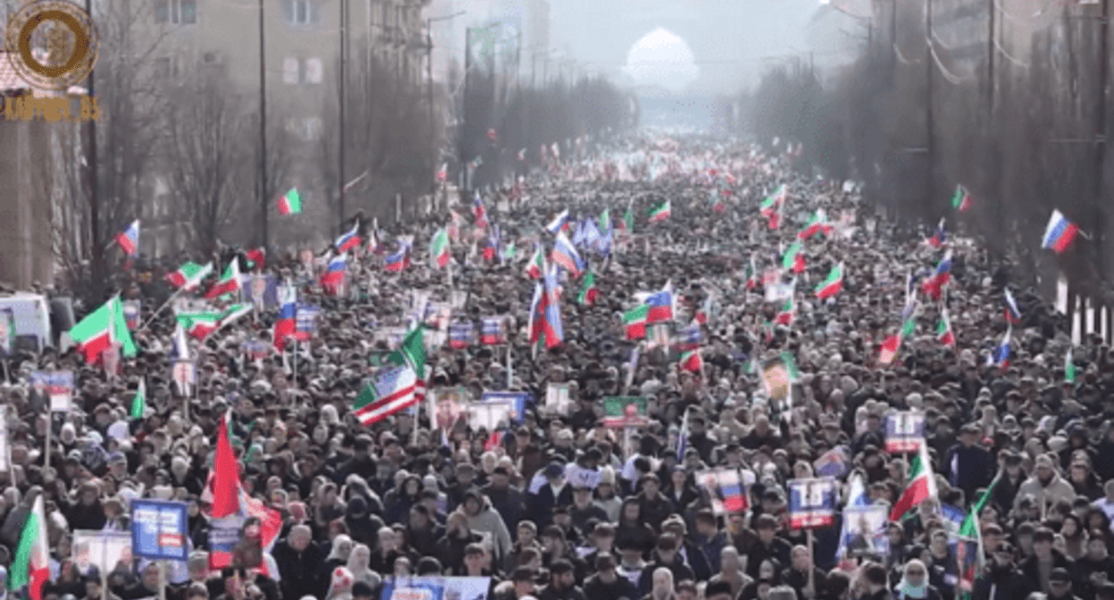 Participants in the rally in support of Putin held in Grozny. Screenshot of the video posted on Ramzan Kadyrov's Telegram channel on March 10, 2024 https://t.me/RKadyrov_95/4579 Participants in the rally in support of Putin held in Grozny. Screenshot of the video posted on Ramzan Kadyrov's Telegram channel on March 10, 2024 https://t.me/RKadyrov_95/4579