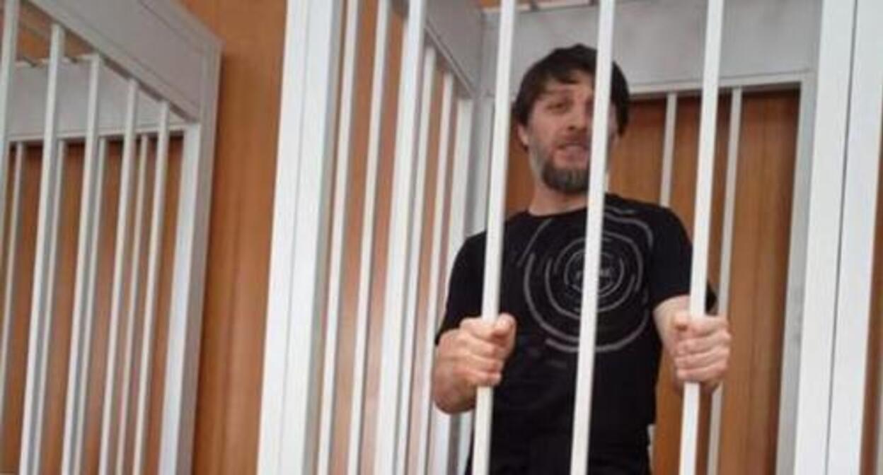Daud Mamilov at the court, June 2019. Photo courtesy of Zakriy Mamilov for the "Caucasian Knot" Daud Mamilov at the court, June 2019. Photo courtesy of Zakriy Mamilov for the "Caucasian Knot"
