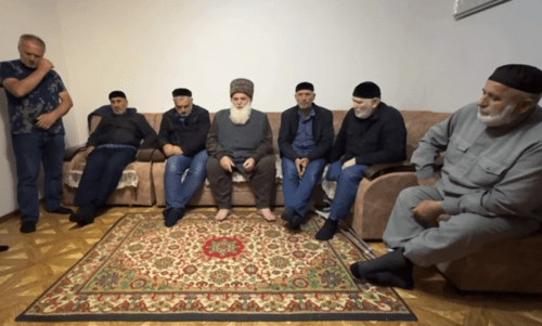 Members of the Elmurzaev family back at large after being kidnapped by law enforcers. Screenshot of the video posted on the Telegram channel of Tumso Abdurakhmanov on May 17, 2024 https://t.me/abusaddamshishani/6027 Members of the Elmurzaev family back at large after being kidnapped by law enforcers. Screenshot of the video posted on the Telegram channel of Tumso Abdurakhmanov on May 17, 2024 https://t.me/abusaddamshishani/6027