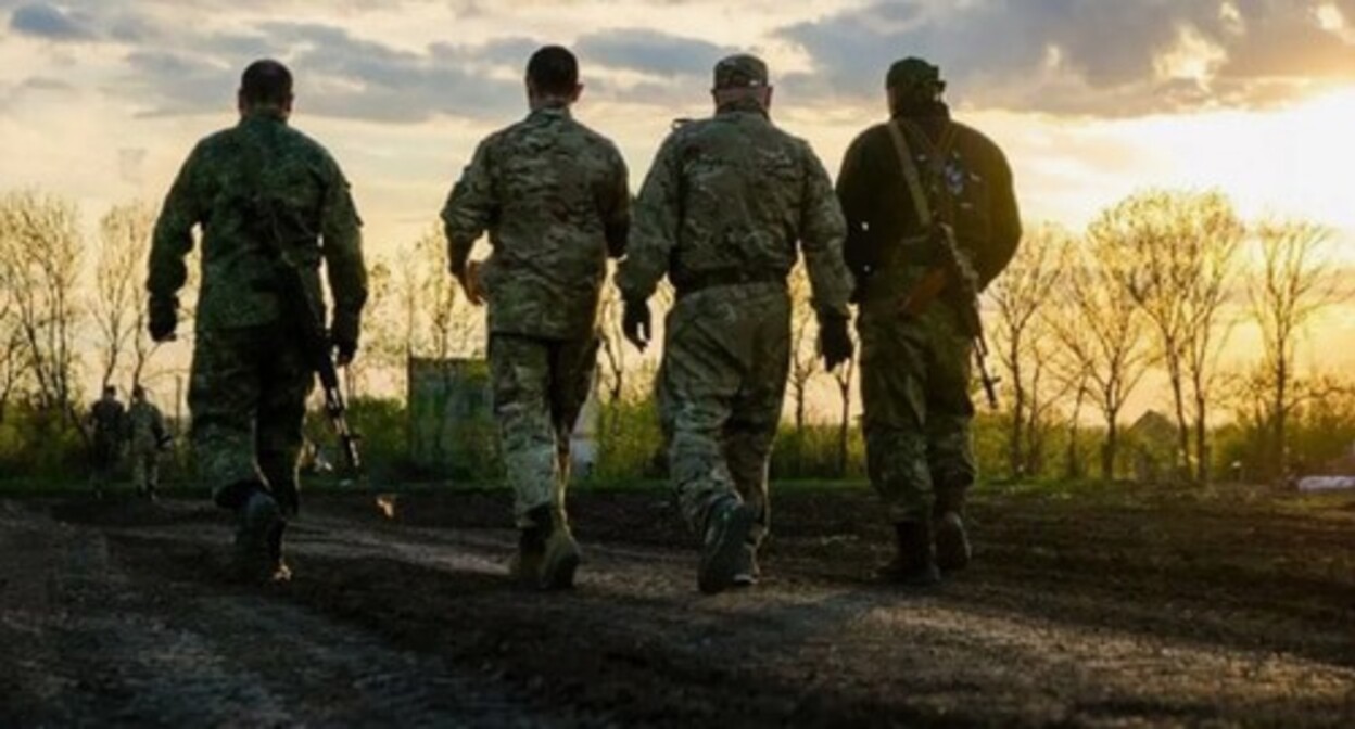 Soldiers, photo by Yelena Sineok, Yuga.ru Soldiers, photo by Yelena Sineok, Yuga.ru