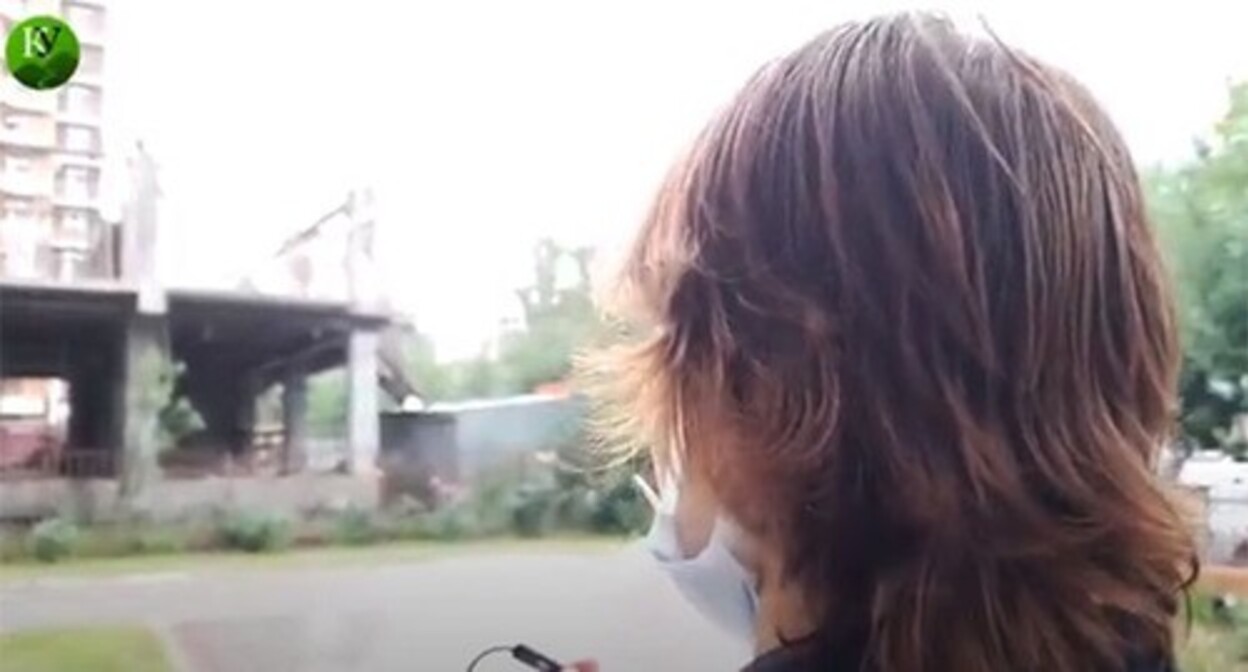 A girl detained in Makhachkala. Screenshot of a video by the "Caucasian Knot" https://www.youtube.com/watch?v=Bwbrt69oPpo A girl detained in Makhachkala. Screenshot of a video by the "Caucasian Knot" https://www.youtube.com/watch?v=Bwbrt69oPpo