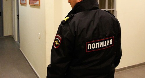 A law enforcer. Photo by Vlad Alexandrov, Yuga.ru A law enforcer. Photo by Vlad Alexandrov, Yuga.ru