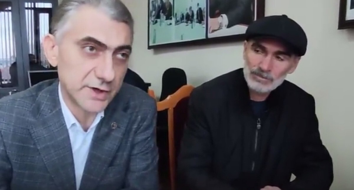 Ilyas Saidov, an advocate, and Ilmiyamin Sultanov, the father of Magomed-Ali Sultanov. Screenshot of a video posted on the Telegram channel Mash Gor https://t.me/s/mash_gor/3164 Ilyas Saidov, an advocate, and Ilmiyamin Sultanov, the father of Magomed-Ali Sultanov. Screenshot of a video posted on the Telegram channel Mash Gor https://t.me/s/mash_gor/3164