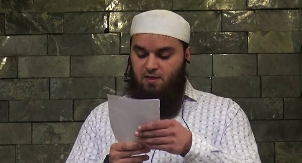 Abdulrashid Gardanov. Screenshot of a video https://mash.ru/ Abdulrashid Gardanov. Screenshot of a video https://mash.ru/