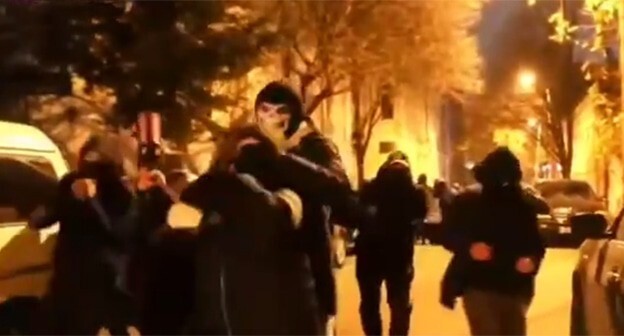 An attack on a film crew from the "Pirveli" TV Channel. Screenshot of a video posted on the Telegram channel of the "Novosti Gruziya" (Georgian News) on December 7, 2024, https://t.me/NGnewsgeorgia/20939 An attack on a film crew from the "Pirveli" TV Channel. Screenshot of a video posted on the Telegram channel of the "Novosti Gruziya" (Georgian News) on December 7, 2024, https://t.me/NGnewsgeorgia/20939