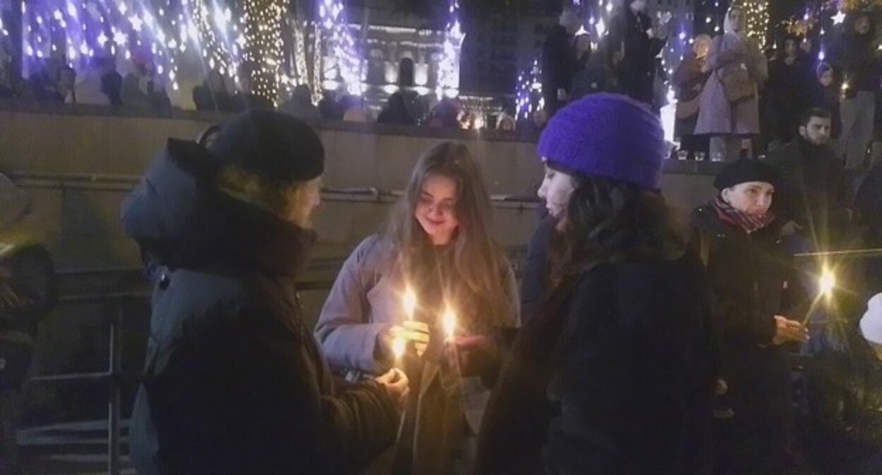 Protesters on Christmas night in Tbilisi, photo by Beslan Kmuzov for the "Caucasian Knot" Protesters on Christmas night in Tbilisi, photo by Beslan Kmuzov for the "Caucasian Knot"