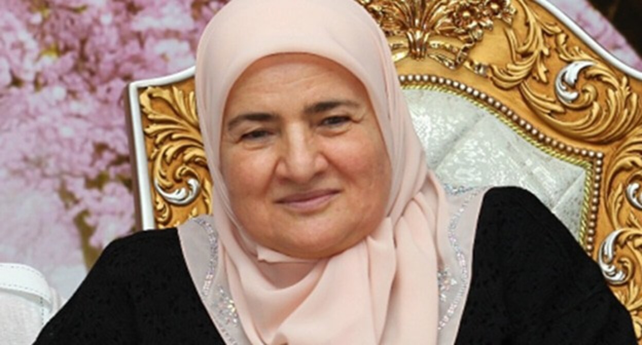 Aimani Kadyrova. Photo: Grozny Inform https://grozny.tv/news/blagotvoritelnost/14741 Aimani Kadyrova. Photo: Grozny Inform https://grozny.tv/news/blagotvoritelnost/14741