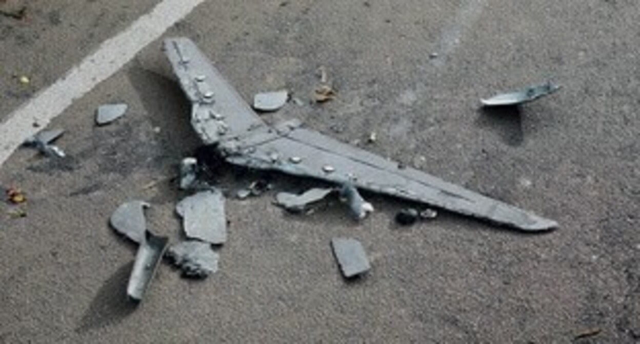 The wreckage of a drone. Picture made in Photoshop by the "Caucasian Knot"
