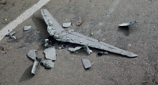 The wreckage of a drone. Picture made in Photoshop by the "Caucasian Knot"
