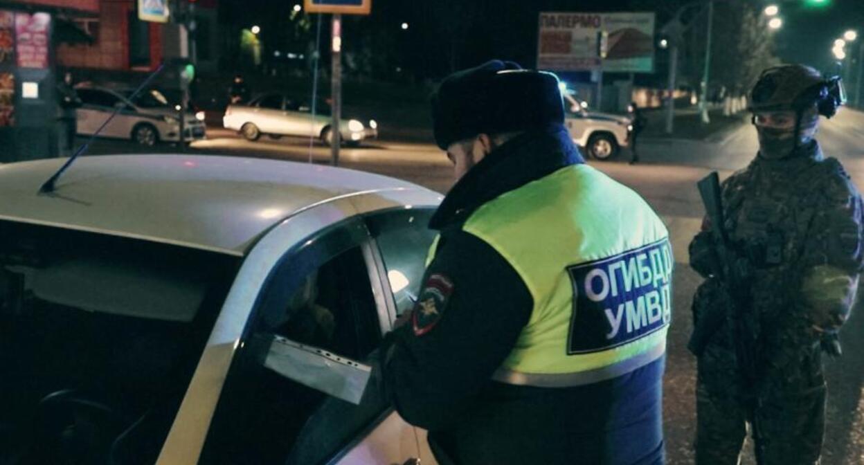 The police are checking IDs. Photo: Grozny Inform https://www.grozny-inform.ru/ The police are checking IDs. Photo: Grozny Inform https://www.grozny-inform.ru/