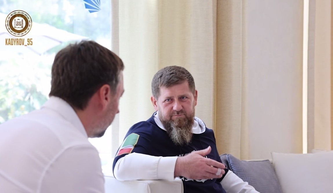 A meeting of Vladislav Bakalchuk and Ramzan Kadyrov. Screenshot of a video posted on the Telegram channel of  the leader of Chechnya https://t.me/RKadyrov_95/4943